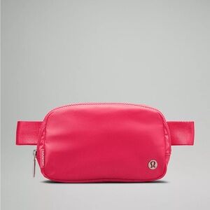 NWT Lululemon Everywhere Belt Bag - Glaze Pink